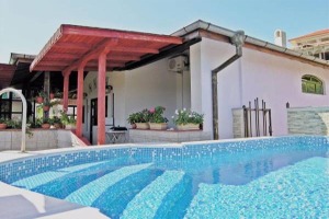 Romania Vacation Homes For Rental
